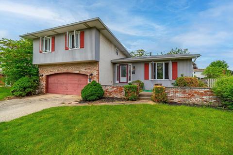 1668 Sandhurst Rd, Columbus, OH 43229