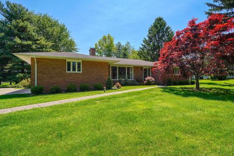 3126 Sitterley Rd NW, Canal Winchester, OH 43110