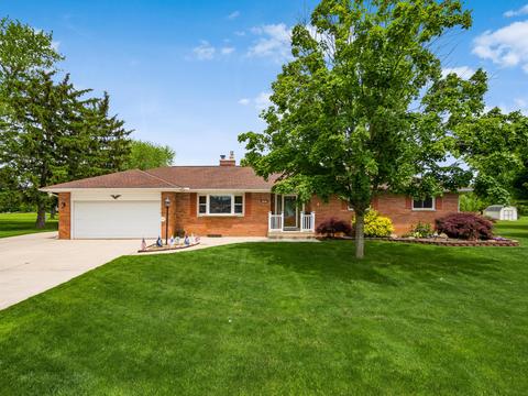 4510 Anglebrook Dr, Grove City, OH 43123