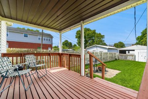 404 E Mound St, Circleville, OH 43113 photo 3