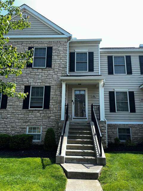 484 Autumn Ridge Cir #1203, Pickerington, OH 43147