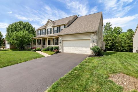 388 Rolling Acre Dr, Lithopolis, OH 43136 photo 2