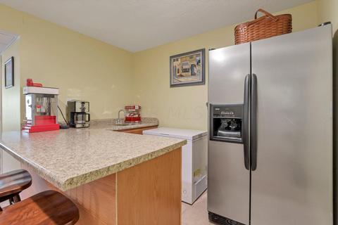 388 Rolling Acre Dr, Lithopolis, OH 43136 photo 66