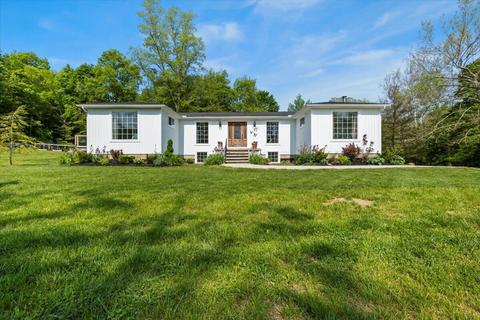 3217 Hazelton Etna Rd, Alexandria, OH 43001