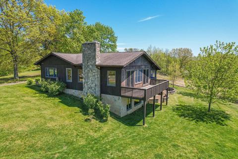 30680 Ilesboro Rd, Logan, OH 43138