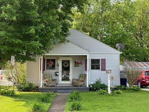 742 Pennsylvania Ave, Lancaster, OH 43130