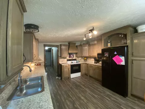 1555 Prices Switch Rd, Jackson, OH 45640 photo 9