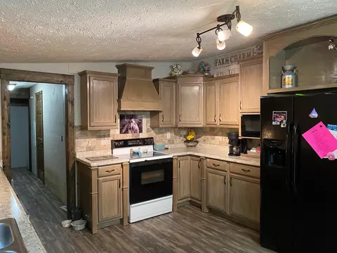 1555 Prices Switch Rd, Jackson, OH 45640 photo 13