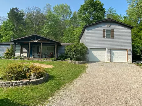 1555 Prices Switch Rd, Jackson, OH 45640