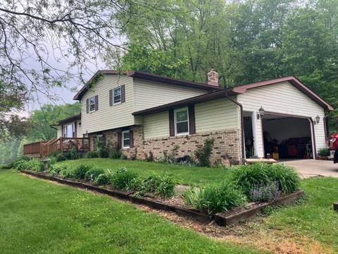 18921 Porter Rd, Gambier, OH 43022