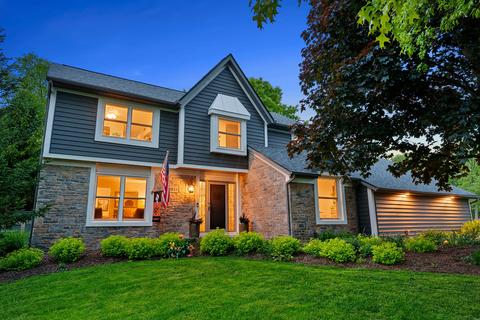 11833 Eddington Ave, Pickerington, OH 43147