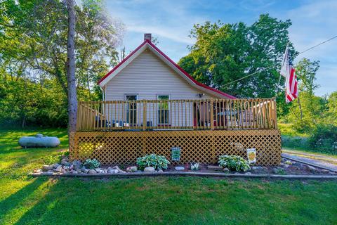 3268 County Rd 5 S, Bellefontaine, OH 43311