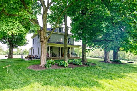 10129 Kiousville Palestine Rd, Mount Sterling, OH 43143