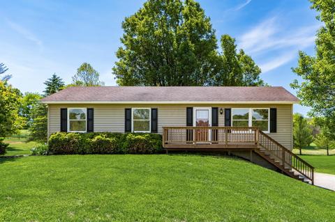 9690 Shelly Rd, Thornville, OH 43076