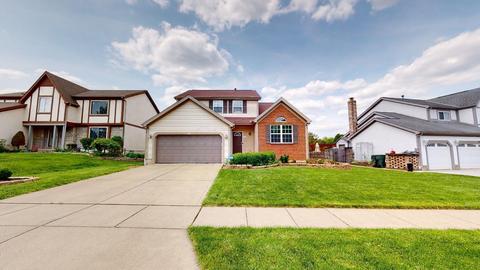 7688 Eagle Creek Dr, Pickerington, OH 43147