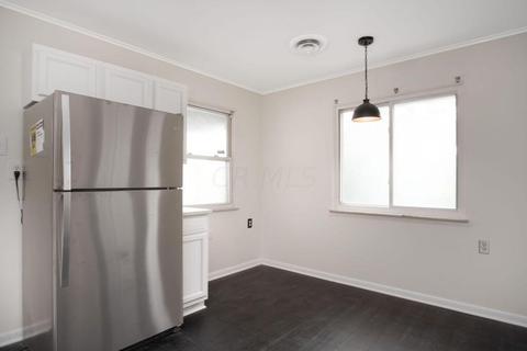 480 E Maynard Ave, Columbus, OH 43202 photo 9