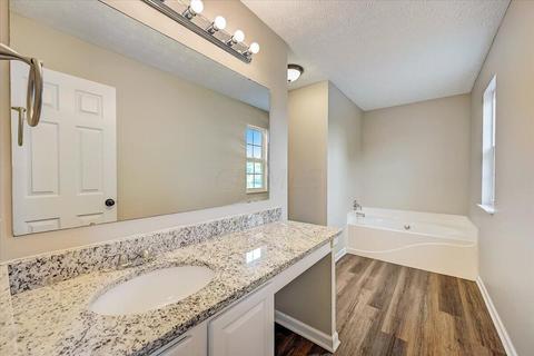 303 Haystack Ave, Pataskala, OH 43062 photo 13
