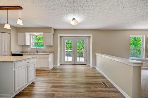 303 Haystack Ave, Pataskala, OH 43062 photo 6
