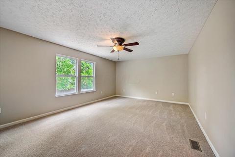 303 Haystack Ave, Pataskala, OH 43062 photo 2