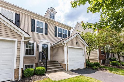 6471 Walnut Fork Dr, Westerville, OH 43081