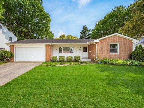 5828 Satinwood Dr, Columbus, OH 43229