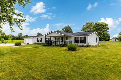 8858 Stoudertown Rd NW, Baltimore, OH 43105