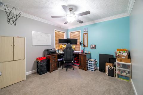 1347 Kellerman Ct, Columbus, OH 43228 photo 25