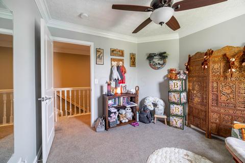1347 Kellerman Ct, Columbus, OH 43228 photo 24