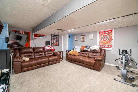 1347 Kellerman Ct, Columbus, OH 43228 photo 30