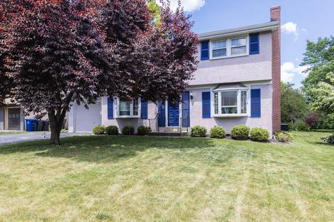 1142 Shady Hill Dr, Columbus, OH 43221