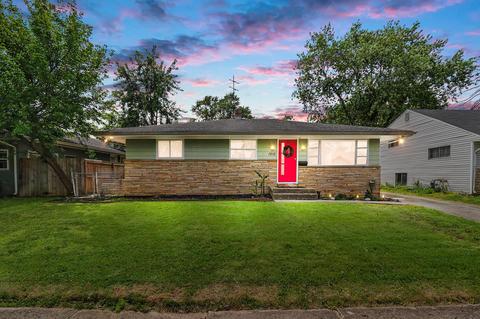 1513 Selkirk Rd, Columbus, OH 43227