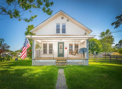 230 Goosepond Rd, Newark, OH 43055