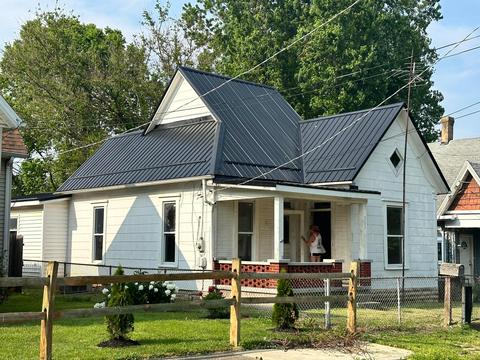 221 Mcclain Ave, Greenfield, OH 45123