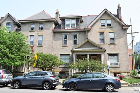 28-32 Buttles Ave, Columbus, OH 43215