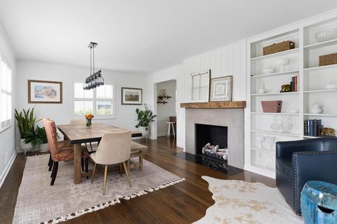 2799 Chester Rd, Upper Arlington, OH 43221