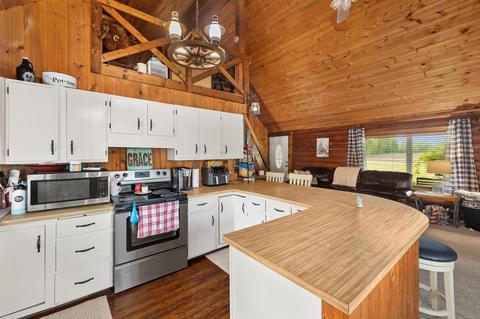 4554 Hook Rd, Crestline, OH 44827 photo 8