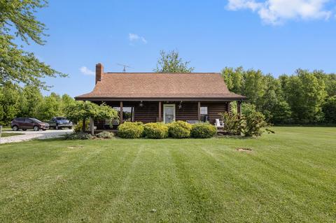 4554 Hook Rd, Crestline, OH 44827