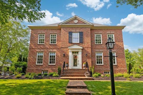 7676 Sutton Pl, New Albany, OH 43054