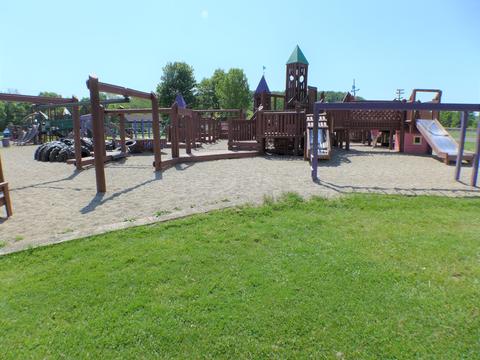 954 Charles St, Logan, OH 43138 photo 43