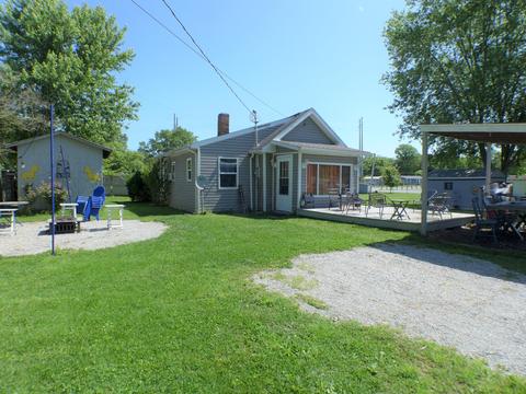 954 Charles St, Logan, OH 43138 photo 3