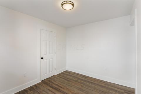 348 Barnes Ave, Circleville, OH 43113 photo 12