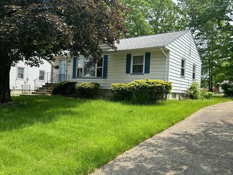 3217 Quentin Dr, Youngstown, OH 44511