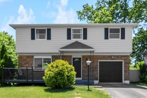 5123 Norcrest Dr, Columbus, OH 43232