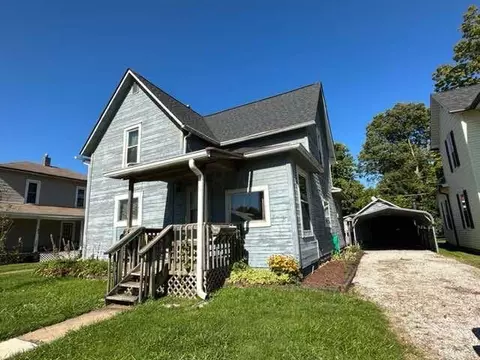 648 N Sandusky St, Mount Vernon, OH 43050