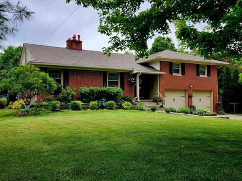 519 W Circle Ave, Washington Court House, OH 43160