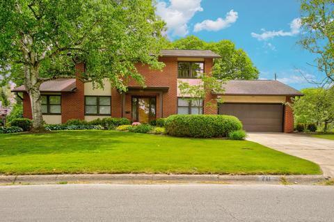 711 Lauraland Dr S, Columbus, OH 43214