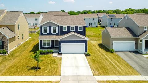 3290 Candlefire Dr, Reynoldsburg, OH 43068