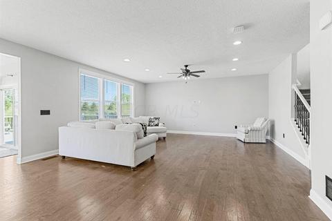 303 Winter Shadow Loop, Delaware, OH 43015 photo 7