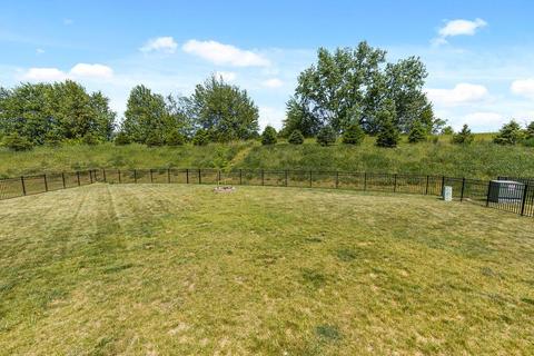 303 Winter Shadow Loop, Delaware, OH 43015 photo 39
