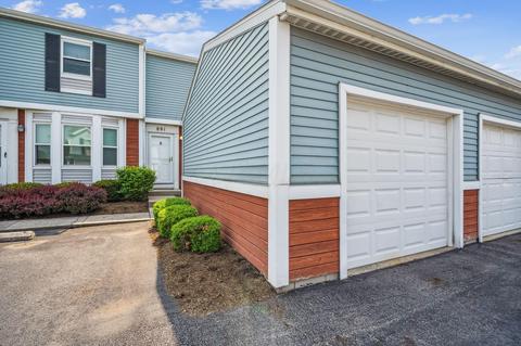 891 Annagladys Dr #W-2, Worthington, OH 43085